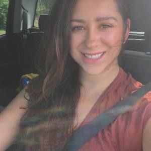 Meet your Posher, Fabiola